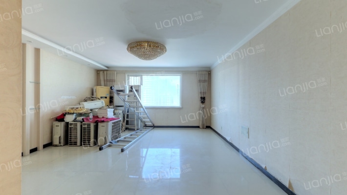 阳光公寓二手房实景图