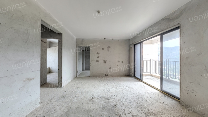 天基叠彩领峰二手房实景图