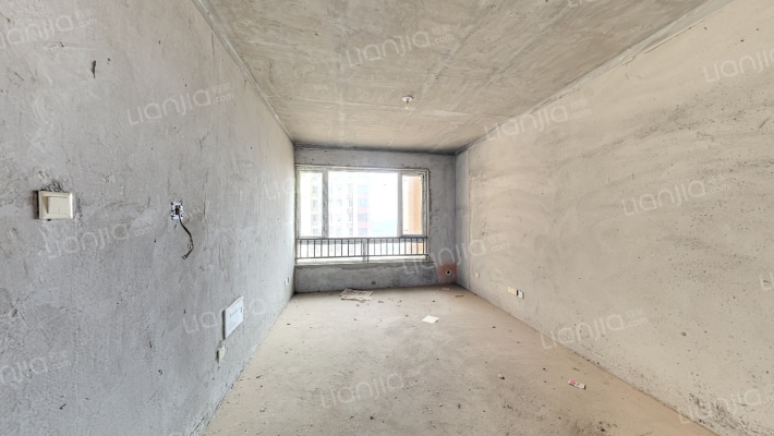 佛奥康桥水岸二手房实景图