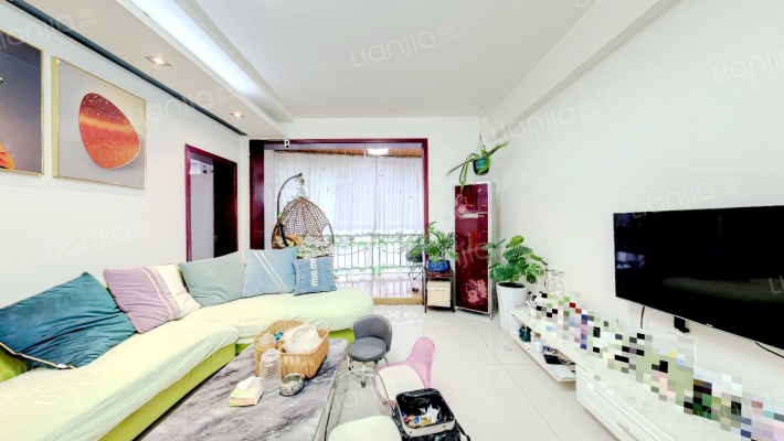 水岸春天二手房实景图