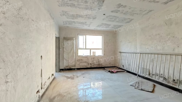 天秀花园南区二手房实景图