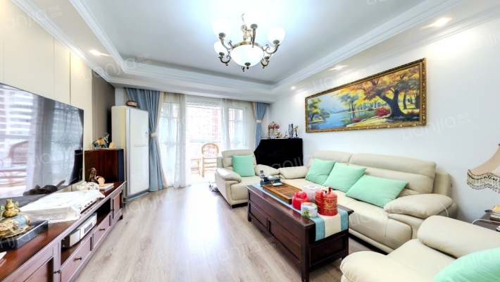 河滨围城二手房实景图