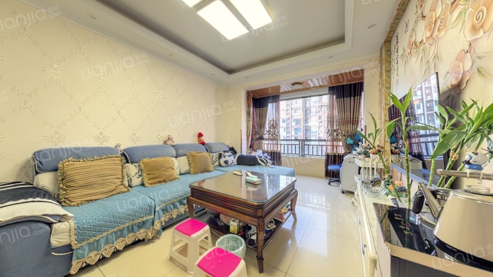 锦丽华庭二手房实景图