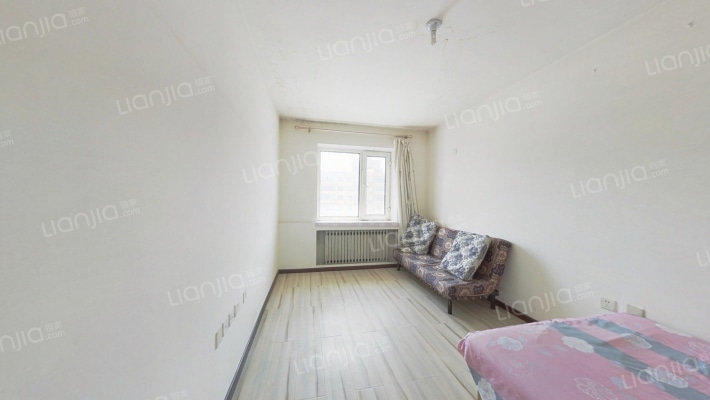 香滨名苑二手房实景图