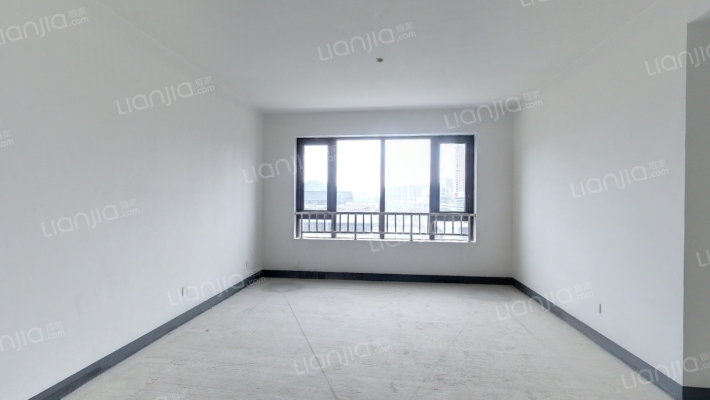 南琛嘉园二手房实景图