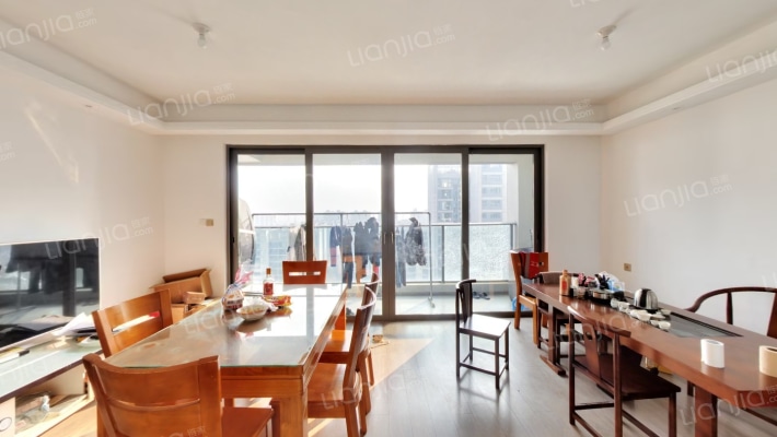 大境公园时代二手房实景图