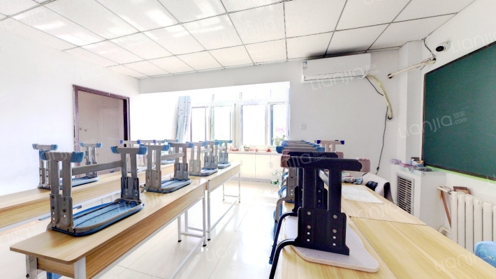 鸿基公寓二手房实景图