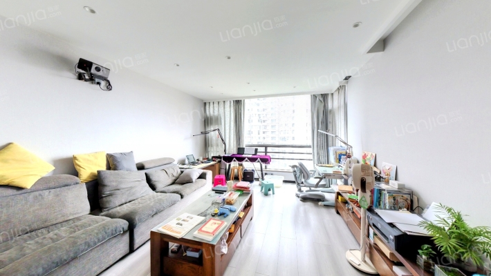 虹运花园二手房实景图