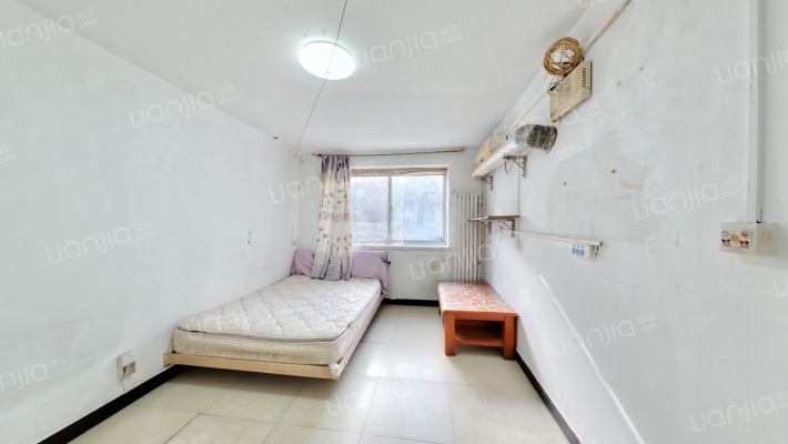 定福庄北里1号院二手房实景图