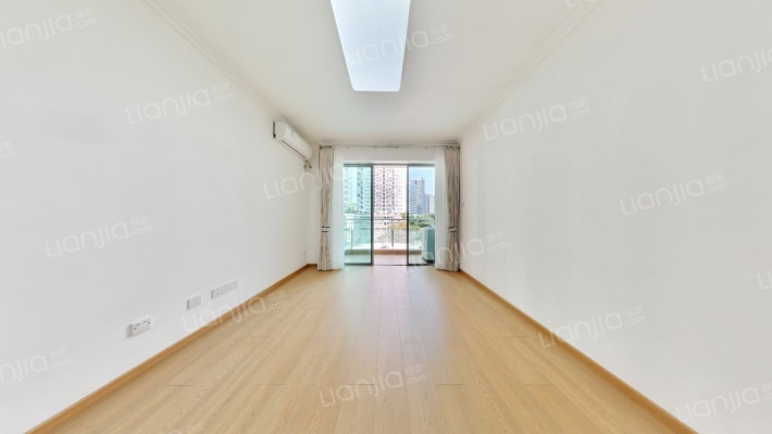 西海湾花园二手房实景图