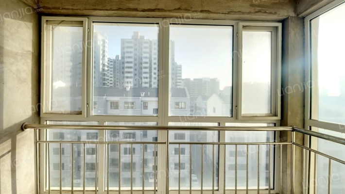 龙腾花园二手房实景图