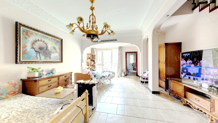 龙湖蔚澜香醍二手房实景图