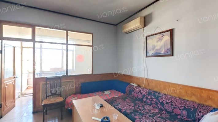 马车社住宅楼二手房实景图