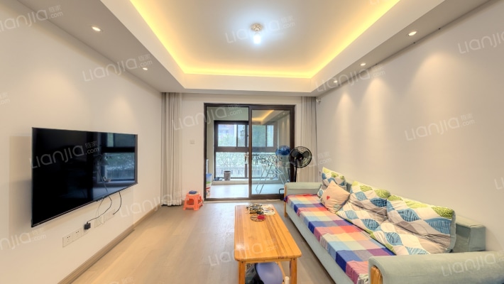 景瑞阳光城法兰公园二手房实景图