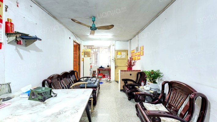 华大新村二手房实景图