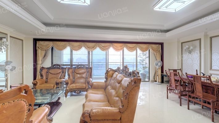 帝景湾四期二手房实景图