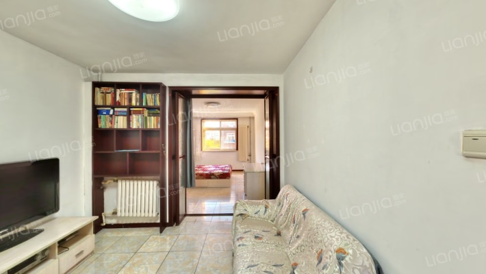 华旭里二手房实景图