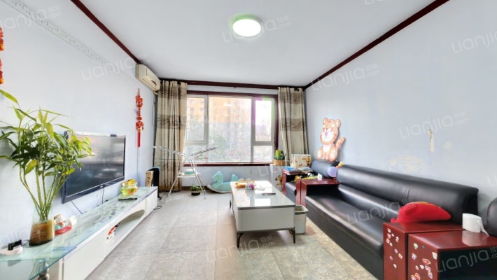 塔冢裕园A区二手房实景图