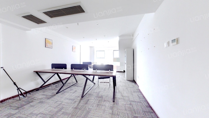 长航蓝晶国际二手房实景图