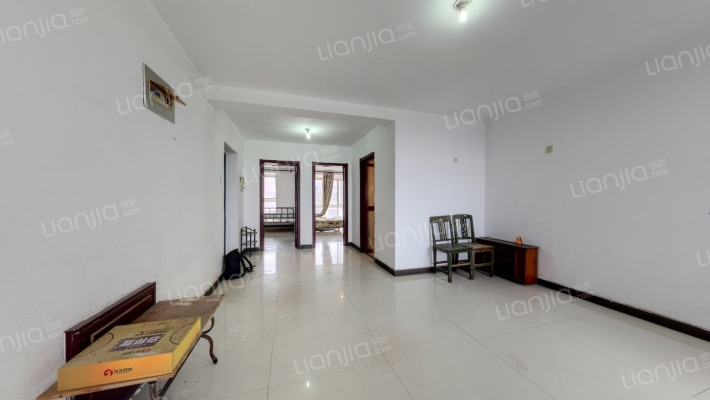 阳光小区二手房实景图