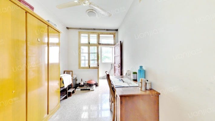 东流路生活区二手房实景图