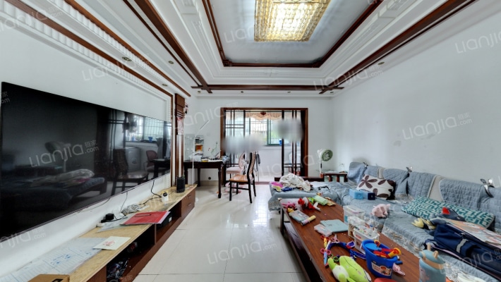 秀泾苑南区二手房实景图