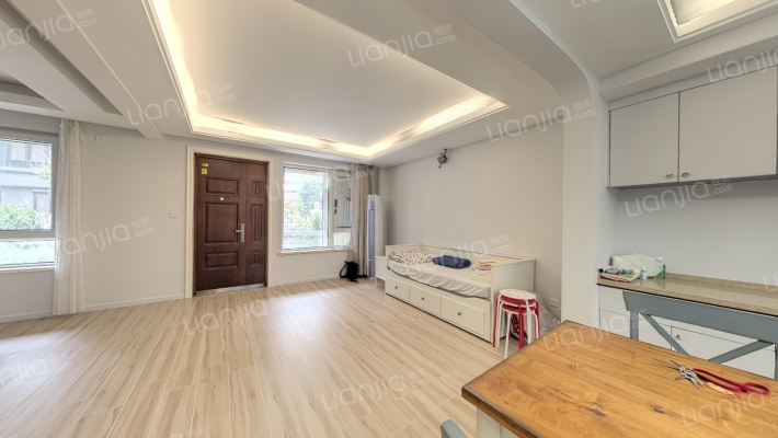 龙湖锦璘原著三期二手房实景图