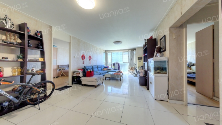 UHN国际村二手房实景图