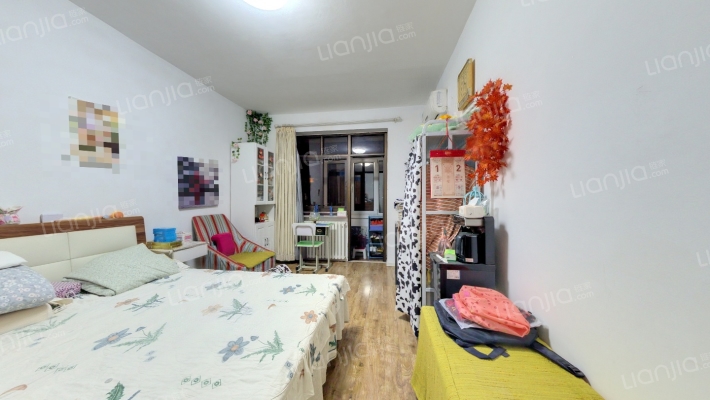 索家坟20号院二手房实景图