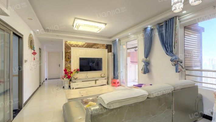 蓝光花满庭三期北区二手房实景图