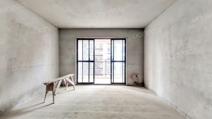 瀚浩君临华庭二手房实景图