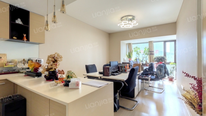 青岛华润中心·华润大厦二手房实景图