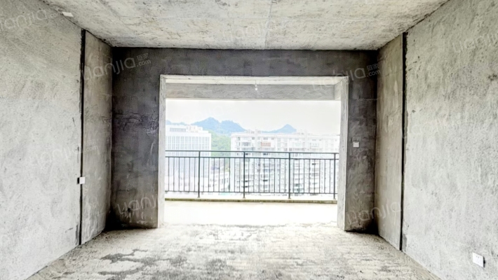 名门江山小区二手房实景图