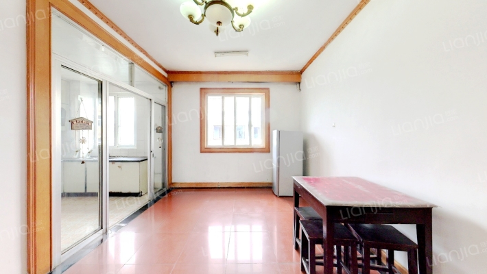 和平新村二手房实景图