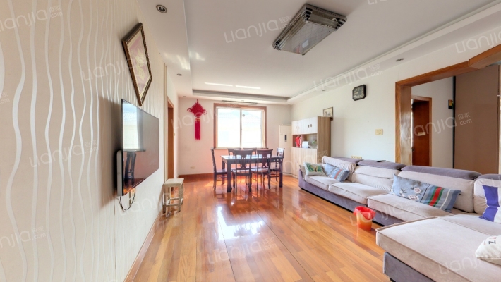 西林寺东区二手房实景图