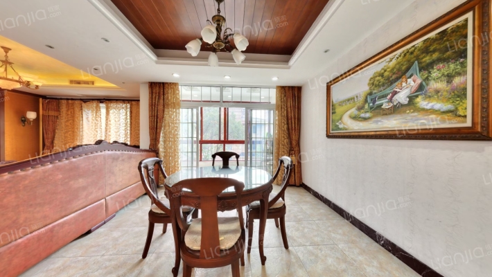 启秀花苑二手房实景图