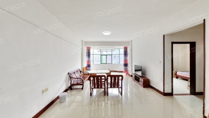 文华湖景苑小区二手房实景图