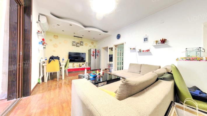 圣华庭二手房实景图