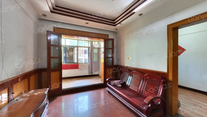 公汽宿舍二手房实景图