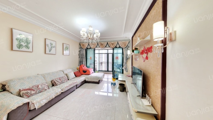 恒大翡翠华庭二手房实景图