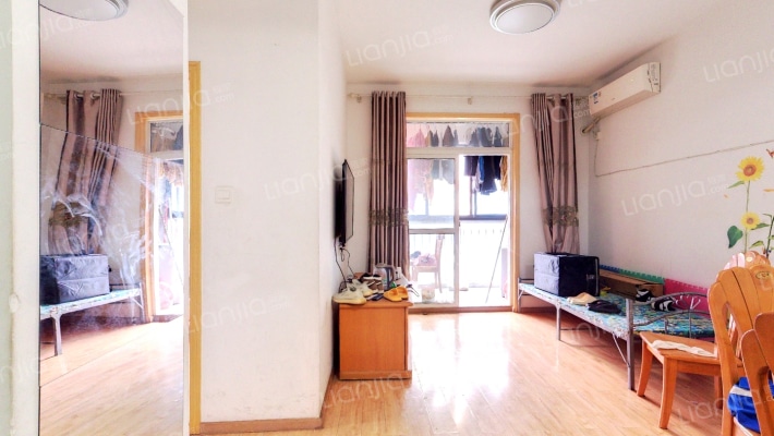 青城国际二手房实景图