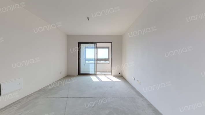 绿地奥莱缤纷广场二手房实景图