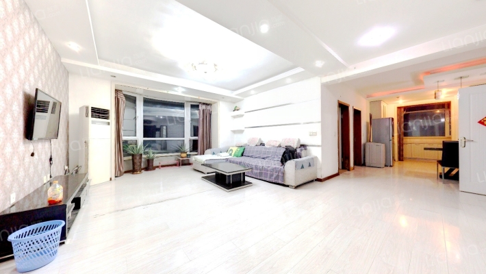 精华苑二手房实景图