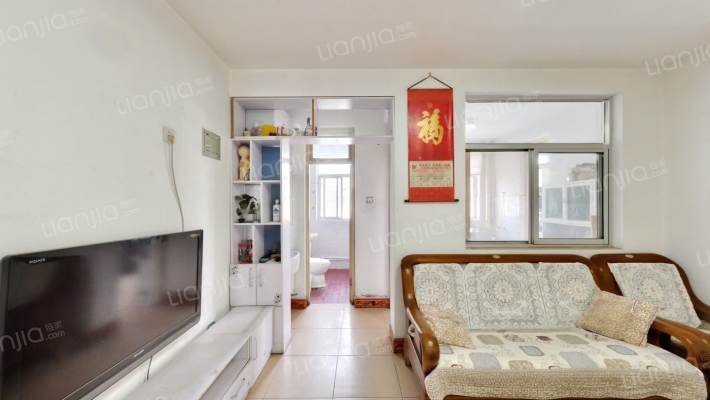 南阳路242号院二手房实景图