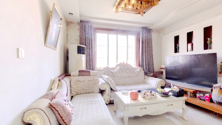 共青小区C区二手房实景图