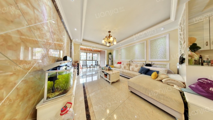 禾嘉名邸二手房实景图