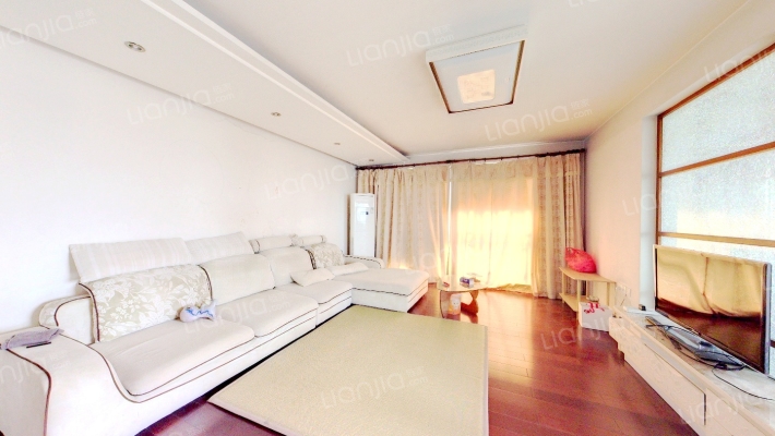 嘉辰花苑西区二手房实景图