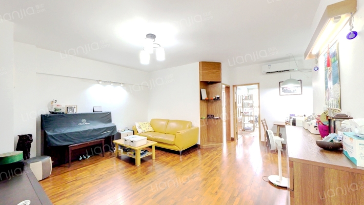 鸿瑞大厦二手房实景图