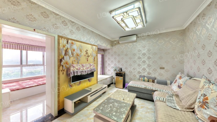 蓝光花满庭三期南区二手房实景图