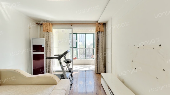 金石晶城二手房实景图